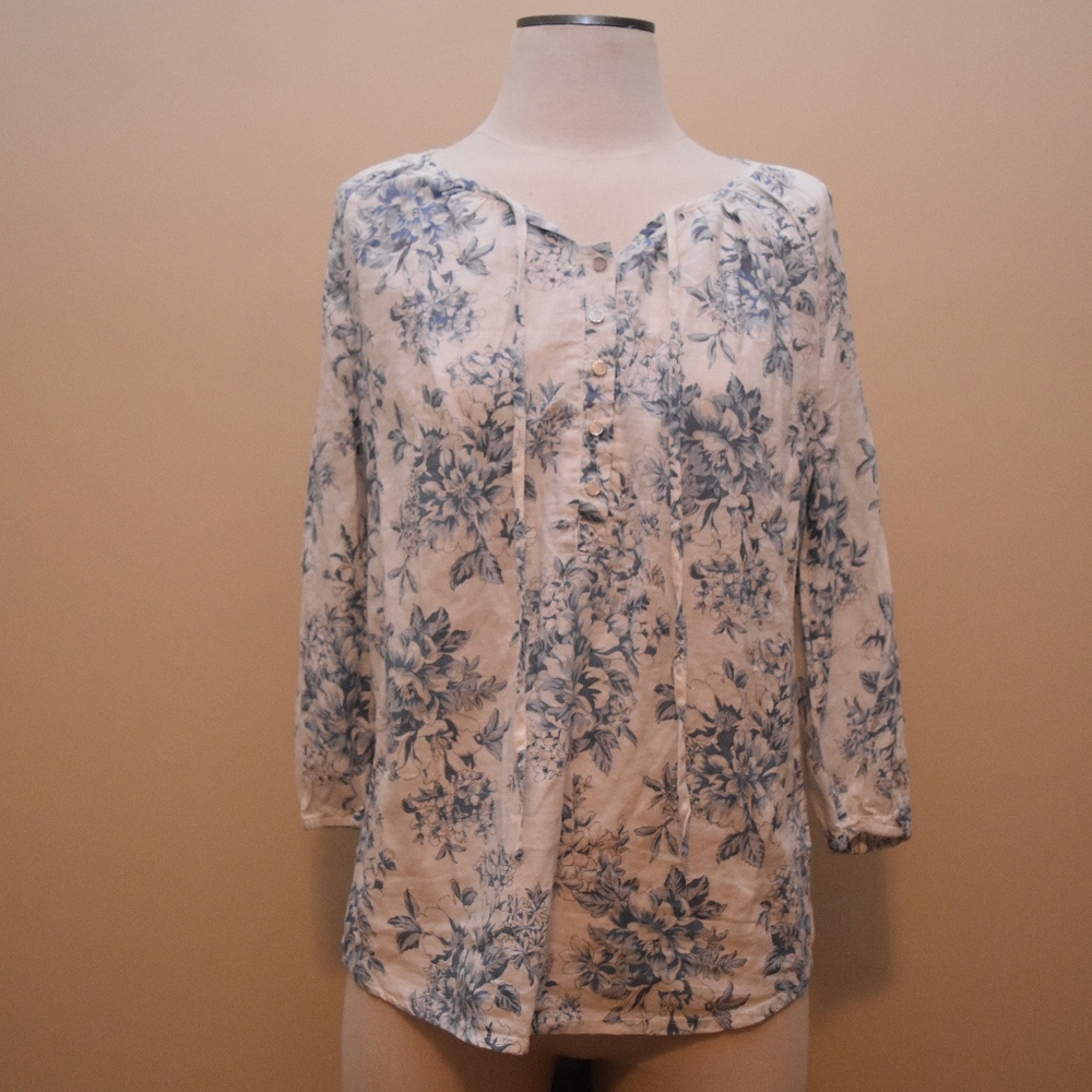 Women's Beautiful Floral Blouse